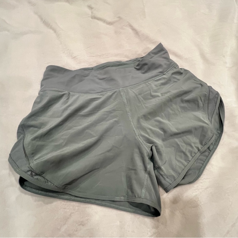 Lululemon Athletica Gray Athletic Shorts Lightweight Performance